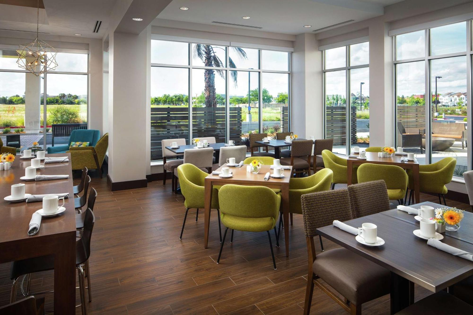 Hilton Garden Inn Sacramento Airport Natomas Exteriör bild